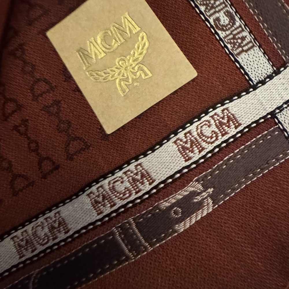 🆕MCM vintage scarf & Card Holder Set - Picture 5 of 8
